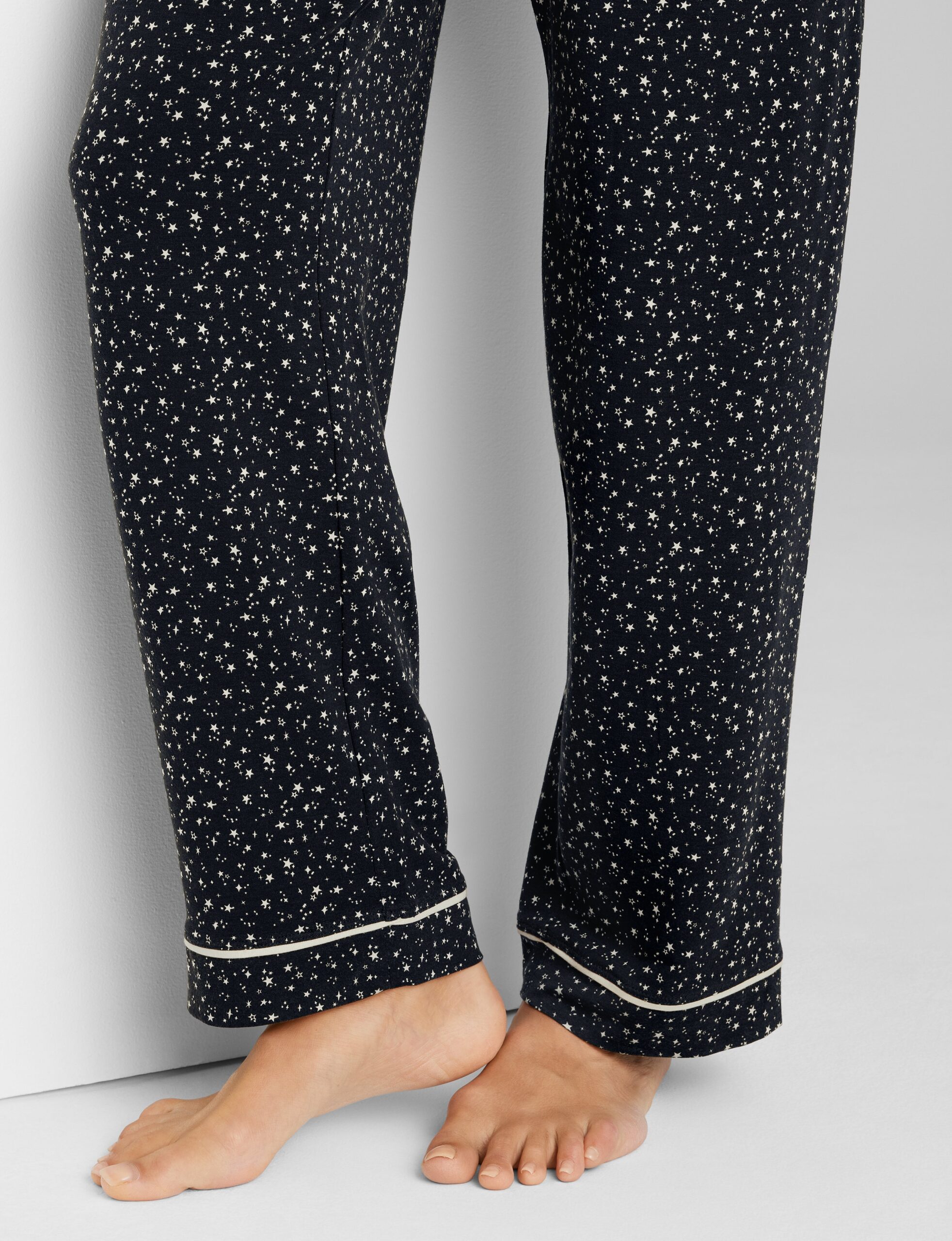 Women's Downtime Long Sleeve Pajama Top & Pant Set - Image 5